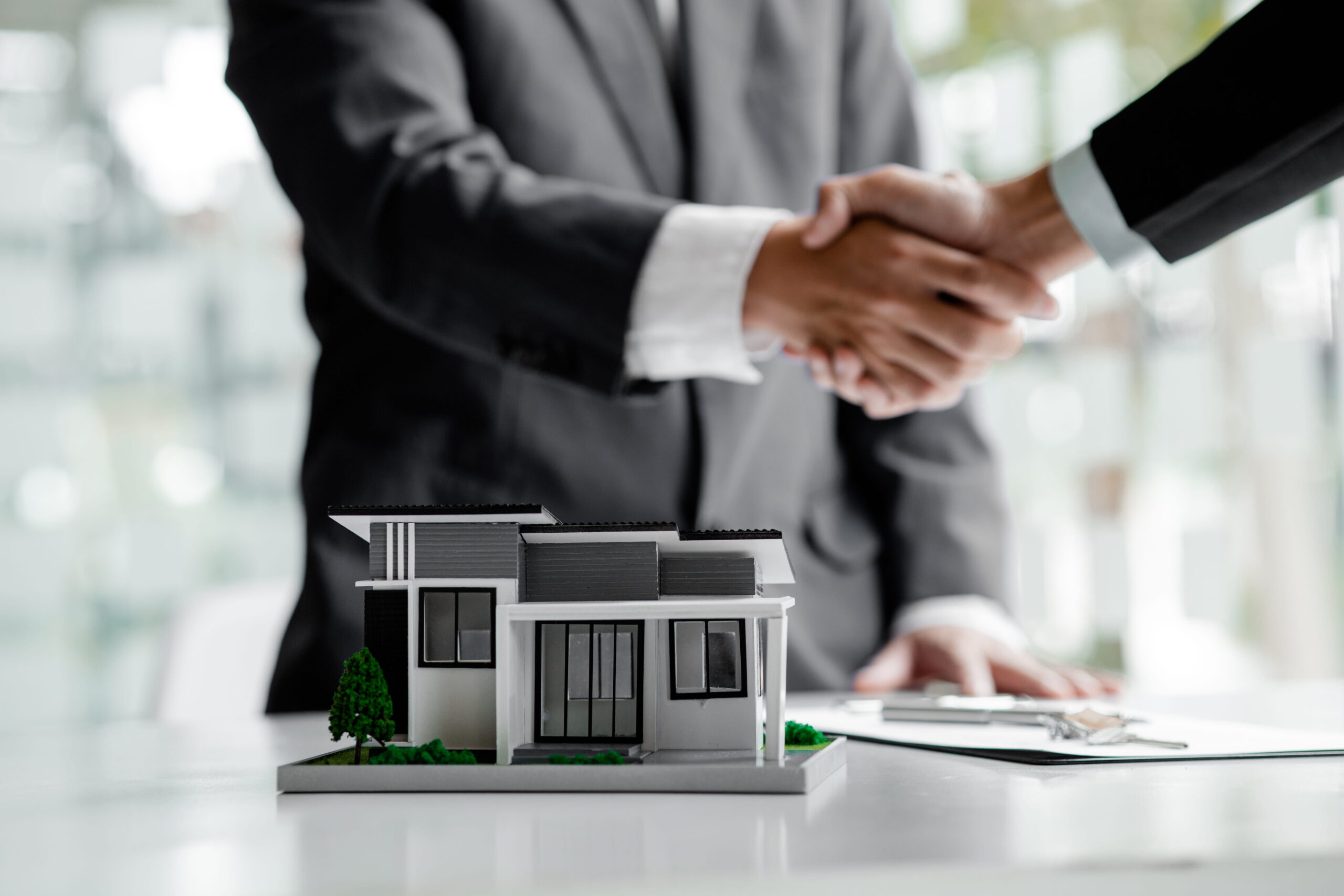 Verteidigung von Immobilienmaklern und Immobilienunternehmen in Hamburg